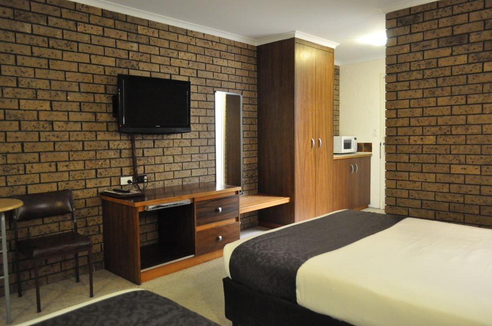 Albury Burvale Motor Inn Extérieur photo