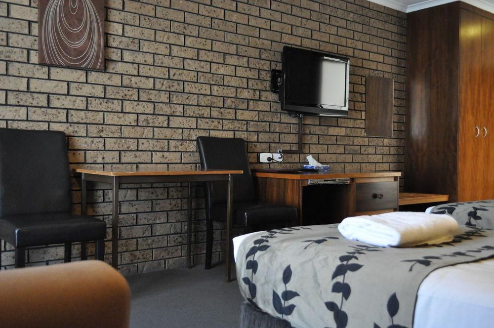 Albury Burvale Motor Inn Extérieur photo