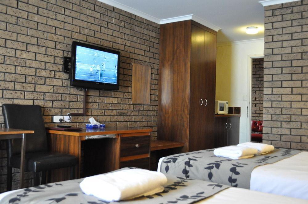 Albury Burvale Motor Inn Extérieur photo