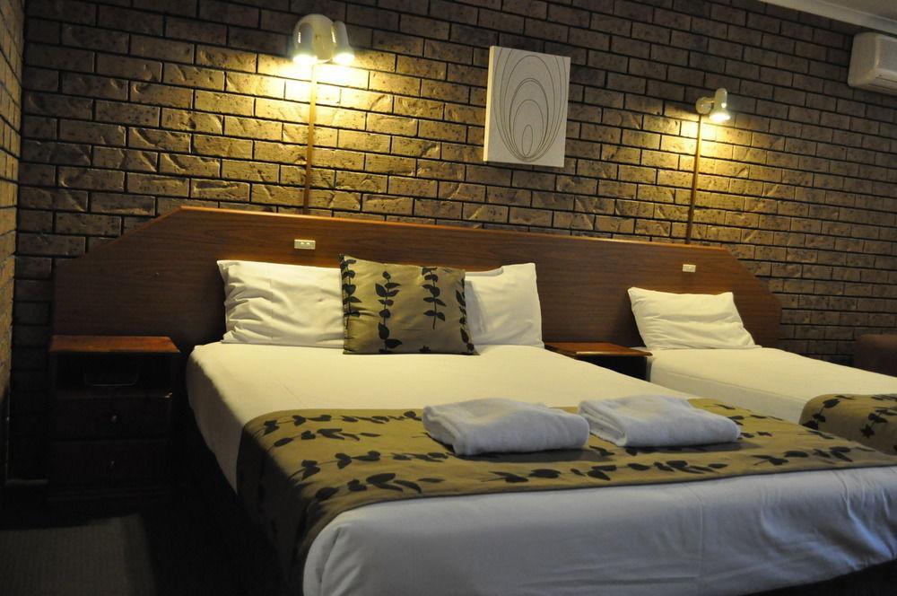 Albury Burvale Motor Inn Extérieur photo