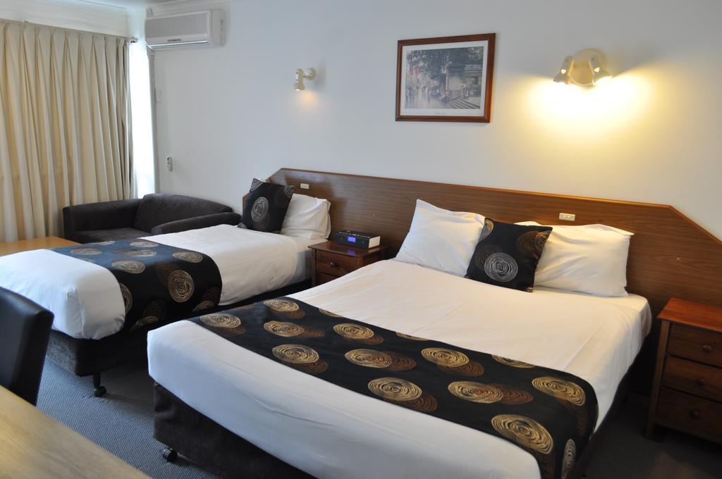 Albury Burvale Motor Inn Extérieur photo