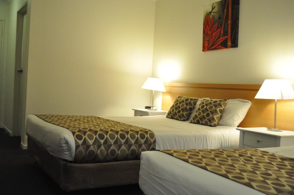 Albury Burvale Motor Inn Extérieur photo