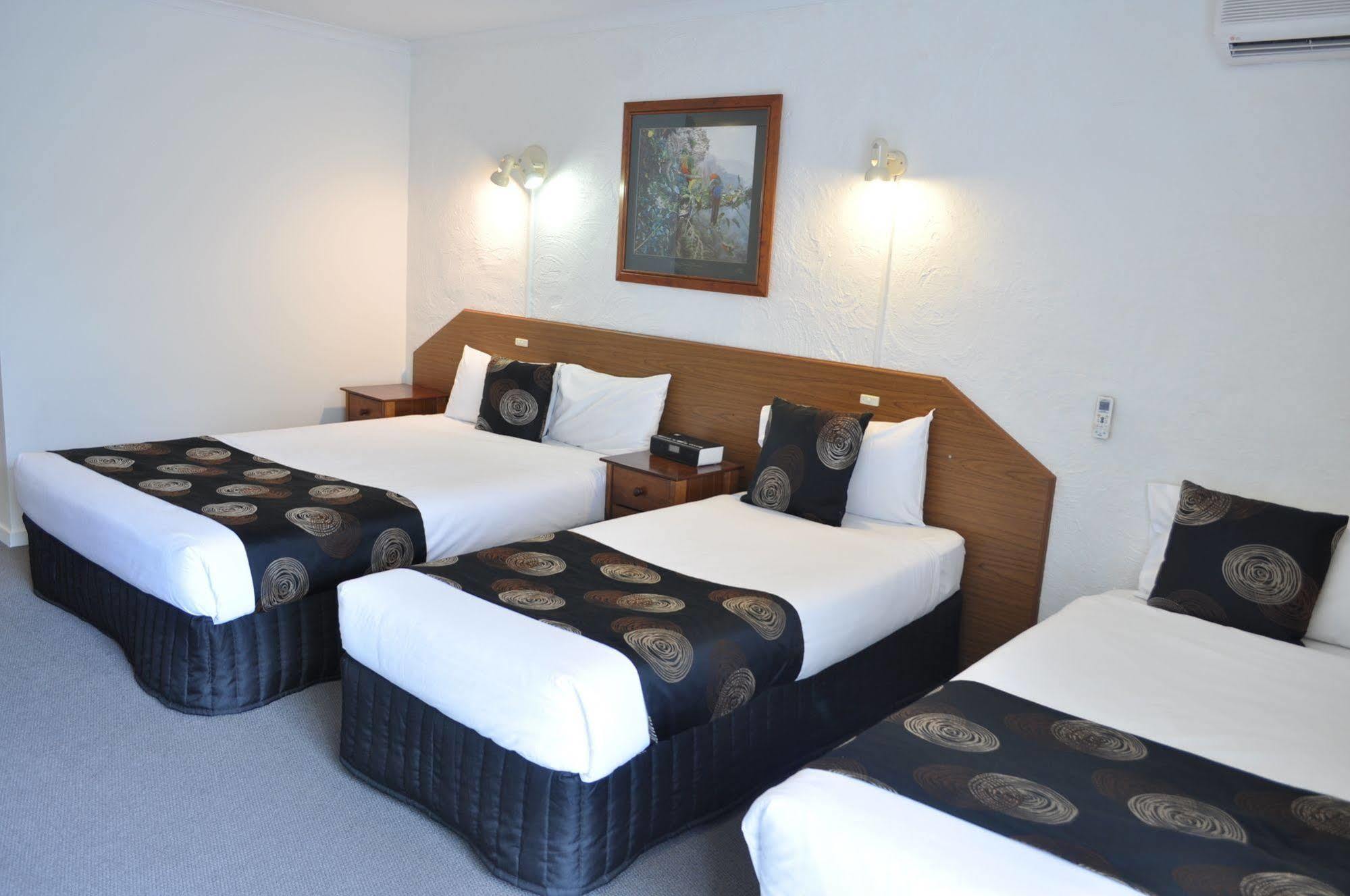 Albury Burvale Motor Inn Extérieur photo